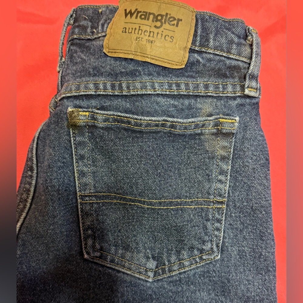 Vintage Wrangler Authentic 28 X 32